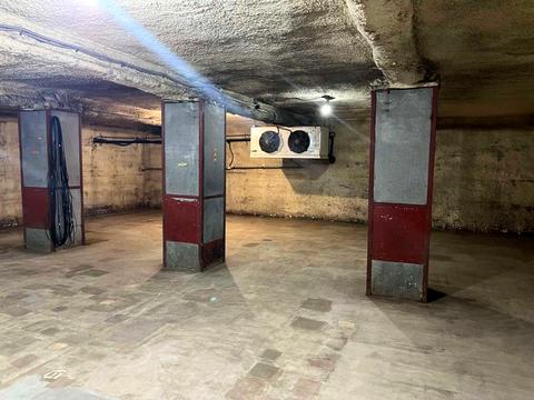 комерційна за адресою Харків, Польова вул., 73