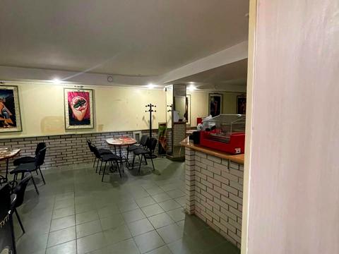 комерційна за адресою Довга вул., 42