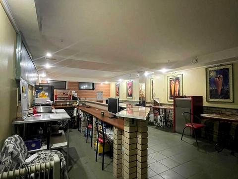 комерційна за адресою Довга вул., 42