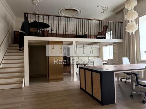 комерційна за адресою Саксаганського вул., 79