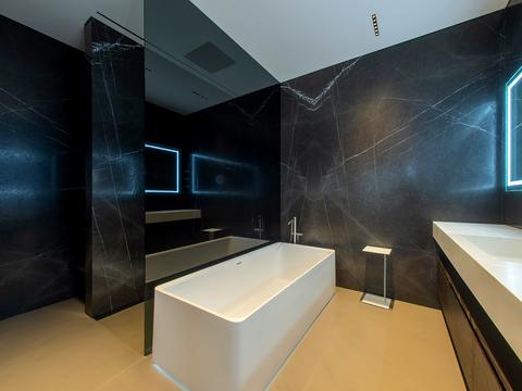 квартира за адресою Авіаконструктора Антонова вул., 2-Б