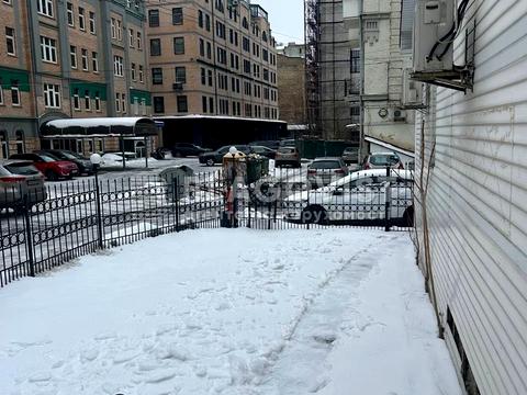 коммерческая по адресу Саксаганского ул., 38-а