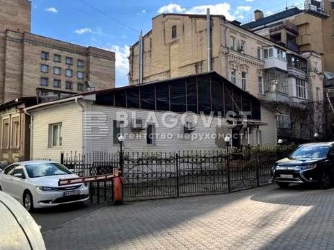 коммерческая по адресу Саксаганского ул., 38-а