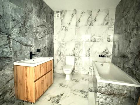 квартира за адресою Хіміків вул., 28, к.7-14