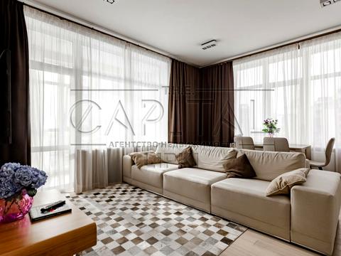 квартира по адресу Андрея Верхогляда ул. (Михайла Драгомирова), 7