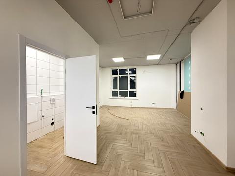 комерційна за адресою Тираспольська вул., 52-60