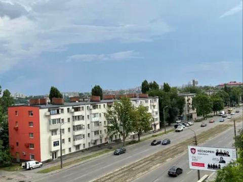 квартира за адресою Богдана Хмельницького просп. (Героїв Сталінграда), 9