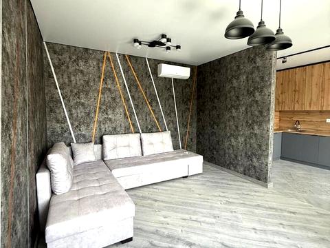 квартира за адресою Гетьмана Мазепи вул. (Красовського), 33