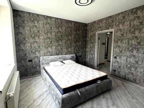 квартира за адресою Гетьмана Мазепи вул. (Красовського), 33