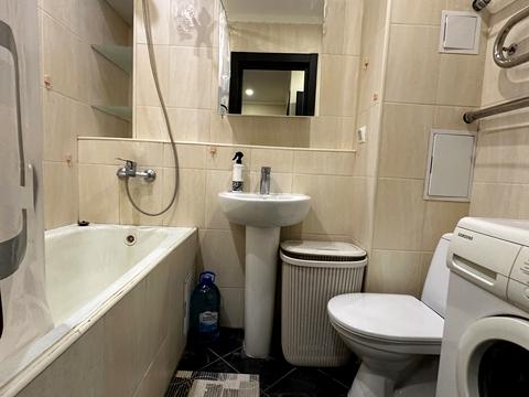 квартира за адресою Київ, Райдужна вул., 16