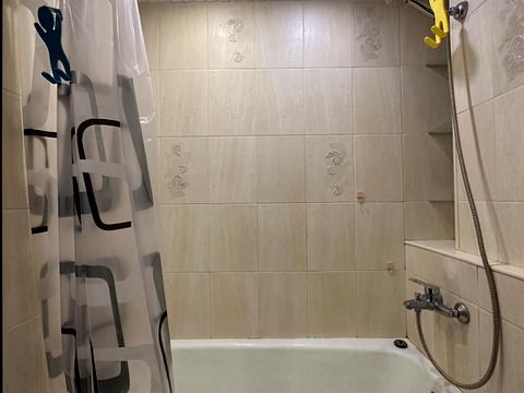 квартира за адресою Київ, Райдужна вул., 16