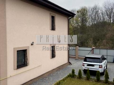 дом по адресу Небесной Сотни ул. (Паризької Комуни), 1