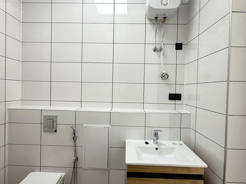 комерційна за адресою Тираспольська вул., 52