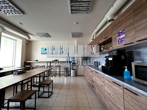 коммерческая по адресу Жилянская ул., 59