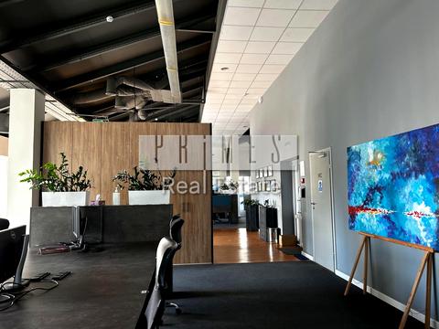 коммерческая по адресу Жилянская ул., 59