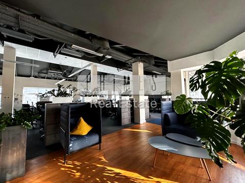 коммерческая по адресу Жилянская ул., 59