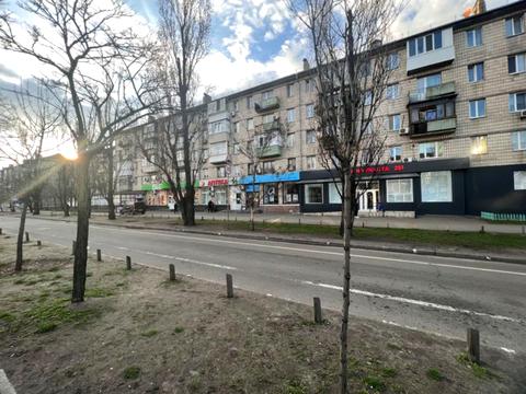 коммерческая по адресу Соборности просп. (Воззʼєднання), 10/1