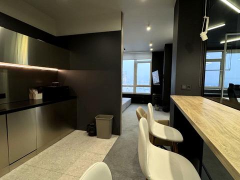 коммерческая по адресу Жилянская ул., 69