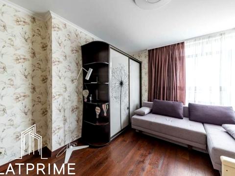 квартира за адресою Науки просп., 80-А/73