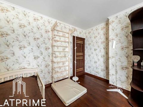 квартира за адресою Науки просп., 80-А/73