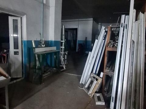 комерційна за адресою Заводська вул., 9