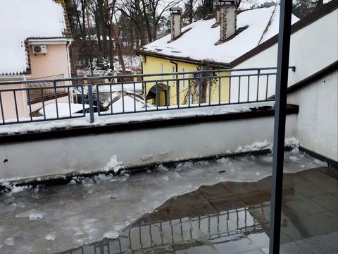 дом по адресу Українська ул., 98