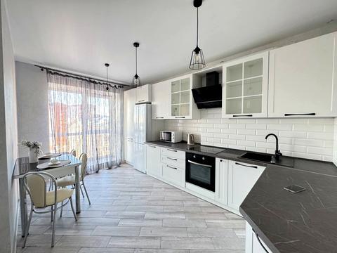 квартира за адресою Степана Бандери вул., 15