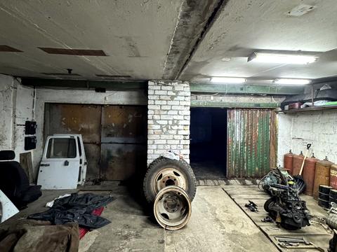 паркомісце за адресою Міського Лісу вул. (Нахімова), 53