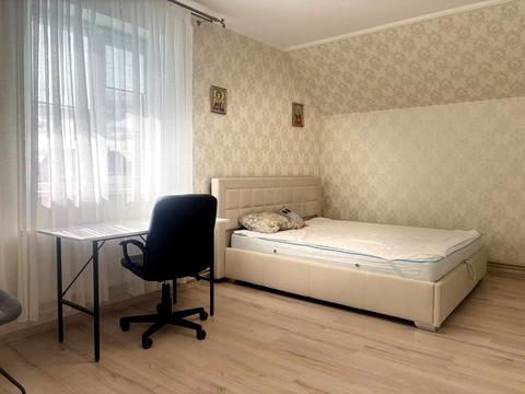 будинок за адресою центральна