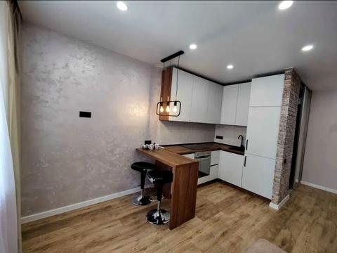 квартира за адресою Миру просп., 2-К