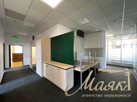 коммерческая по адресу Жилянская ул., 110