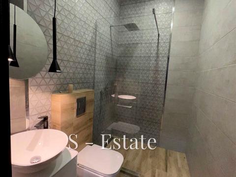 коммерческая по адресу Лосевский пер., 4