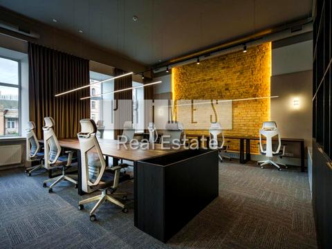 комерційна за адресою Богдана Хмельницького вул., 51