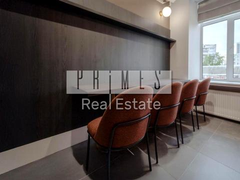 комерційна за адресою Богдана Хмельницького вул., 51