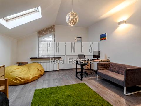 будинок за адресою с. Білогородка, Святкова вул.