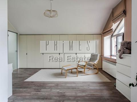 будинок за адресою с. Білогородка, Святкова вул.