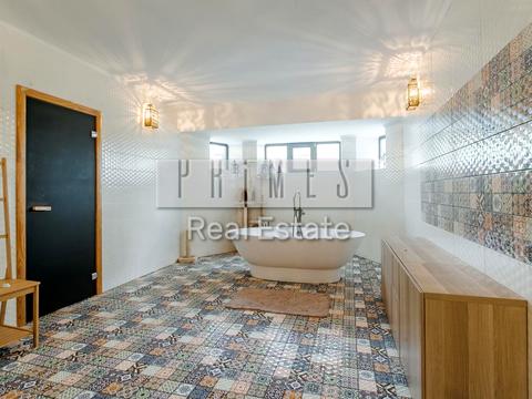 будинок за адресою с. Білогородка, Святкова вул.