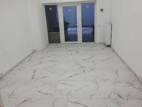 комерційна за адресою Київ, Михайла Максимовича вул. (Онуфрія Трутенка), 28-Е