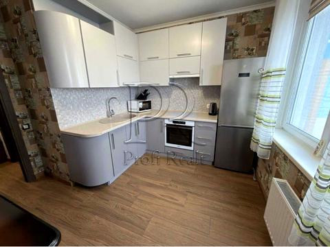 квартира за адресою Сергія Данченка вул., 28