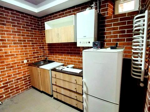 комерційна за адресою Гетьмана Петра Дорошенка вул. (Жовтнева), 50