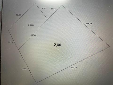 участок по адресу Анатолия Соловьяненко ул.