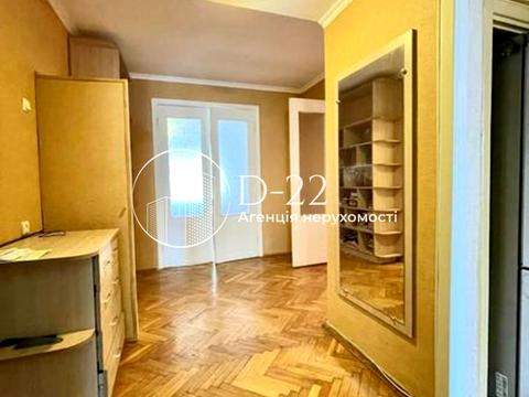 квартира за адресою Стрітенська вул., 13