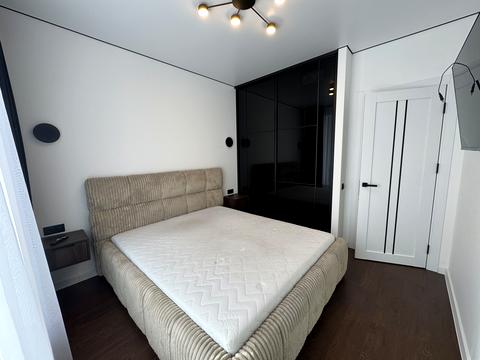 квартира за адресою Княгинин вул., (Будинок 28)