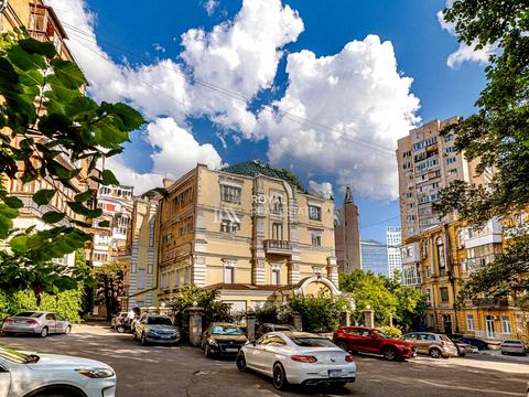 коммерческая по адресу Саксаганского ул., 85/23