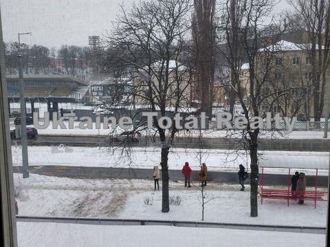 квартира за адресою Київ, Кирилівська вул. (Фрунзе), 126/2