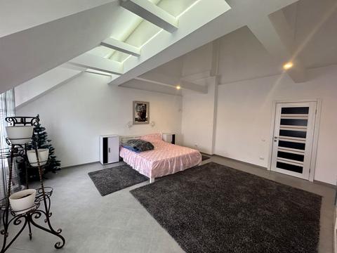 квартира по адресу 2-й Поперечний пер., 77