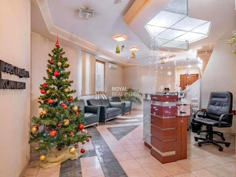 комерційна за адресою Велика Васильківська вул. (Червоноармійська), 64