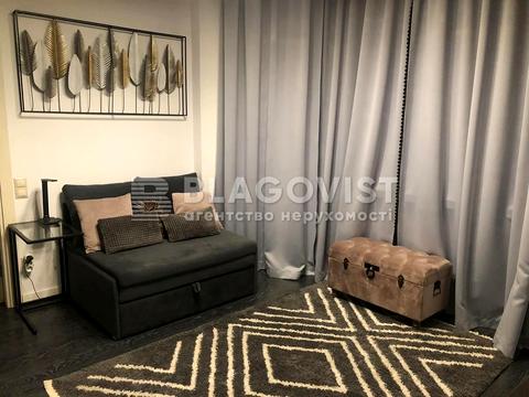 квартира за адресою Велика Васильківська вул. (Червоноармійська), 108