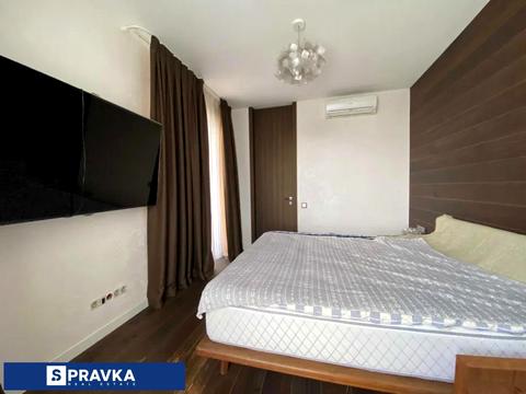 квартира за адресою Володимира Рутківського вул. (Віри Інбер), 5