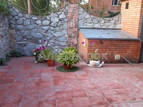 дом по адресу Грушевского ул.